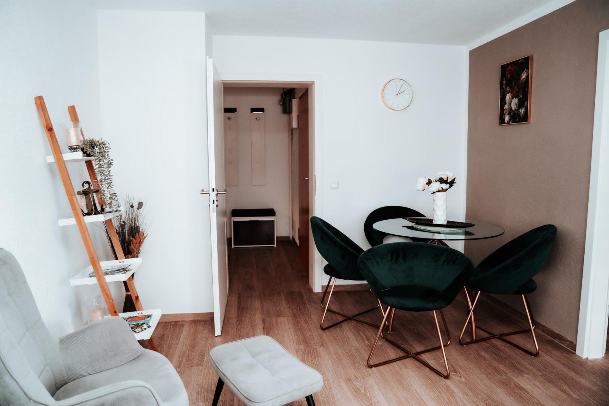 Ferienwohnung Ella - Direkt Am Bodensee فريدريشسهافن المظهر الخارجي الصورة
